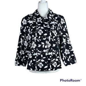 Studio Works Floral Black and White Long Sleeve Back Pleat Jacket Size Large